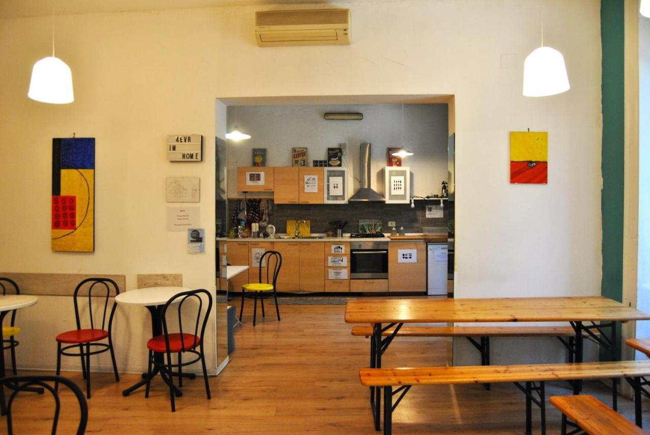 Balarm - Hostel And Bar Palermo Bagian luar foto