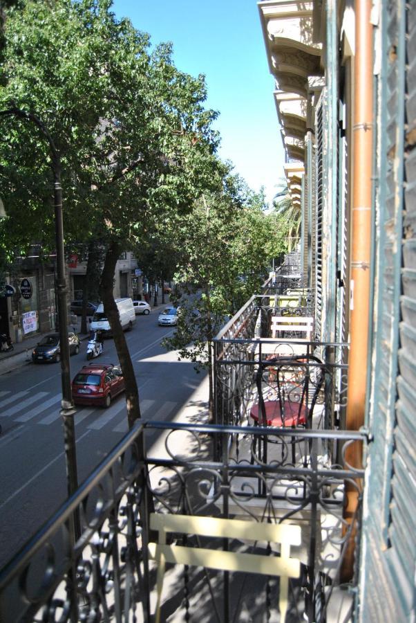 Balarm - Hostel And Bar Palermo Bagian luar foto