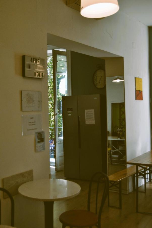 Balarm - Hostel And Bar Palermo Bagian luar foto