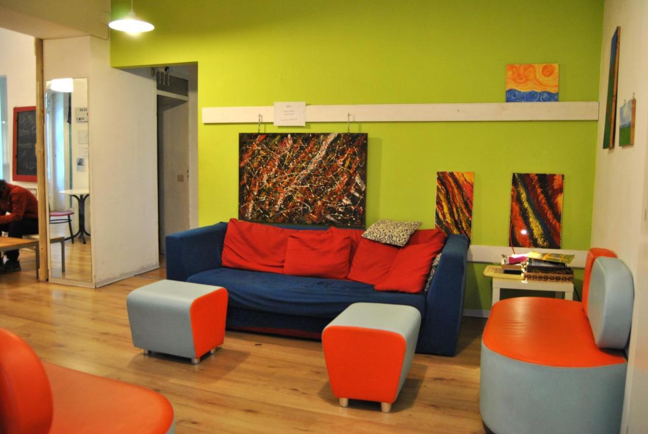 Balarm - Hostel And Bar Palermo Bagian luar foto