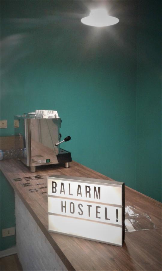 Balarm - Hostel And Bar Palermo Bagian luar foto